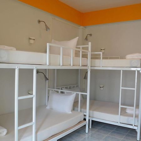 Salsa Hostel Chumphon Buitenkant foto