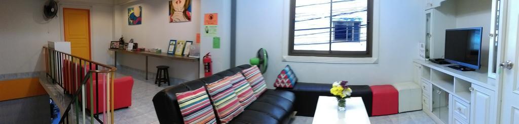 Salsa Hostel Chumphon Buitenkant foto